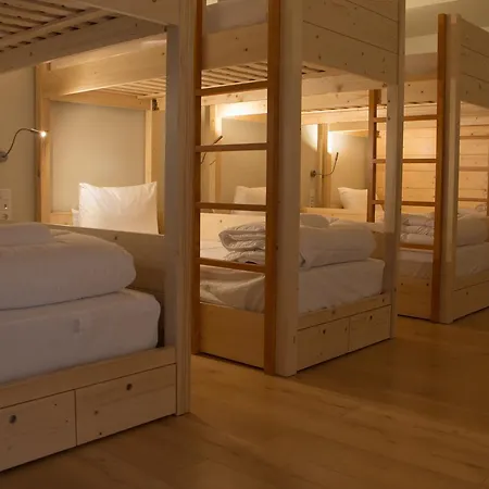 Hostel Feira &